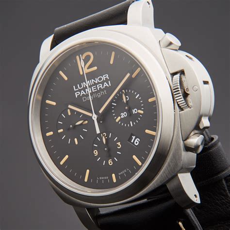 prijs panerai luminor|luminor panerai daylight price.